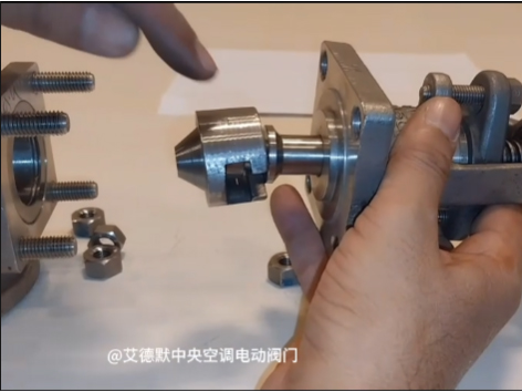 閥門填料密封中間加隔環(huán)的作用是什么？艾德默閥門來揭秘